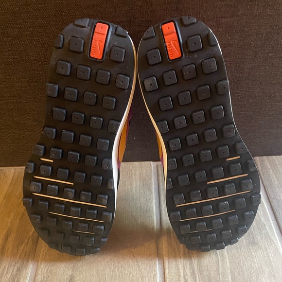 Nike’s Waffles - Picture 6 of 6